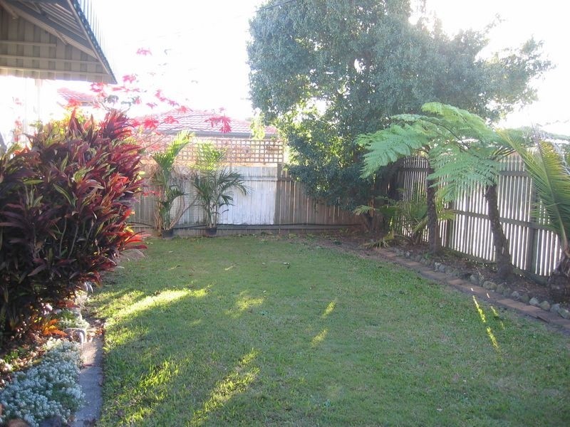 Biggera Waters QLD 4216