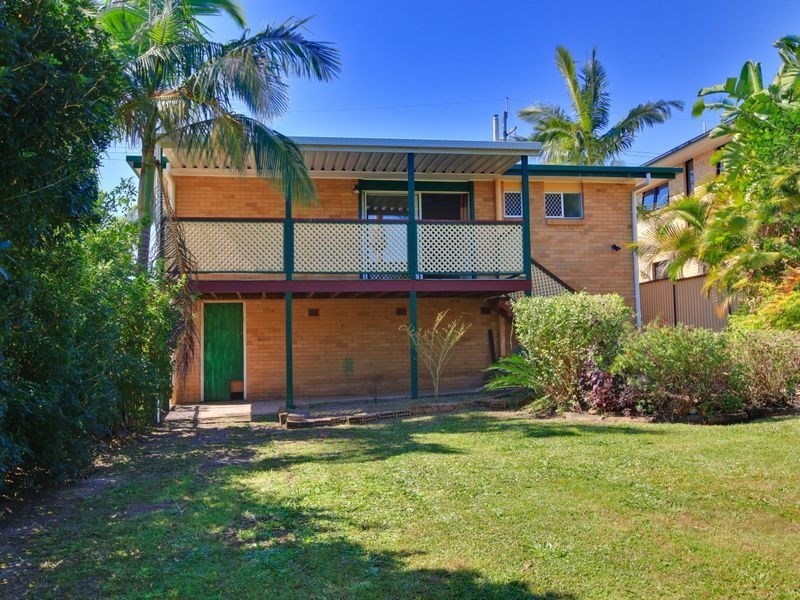 38 Ashbourne Terrace, Biggera Waters QLD 4216