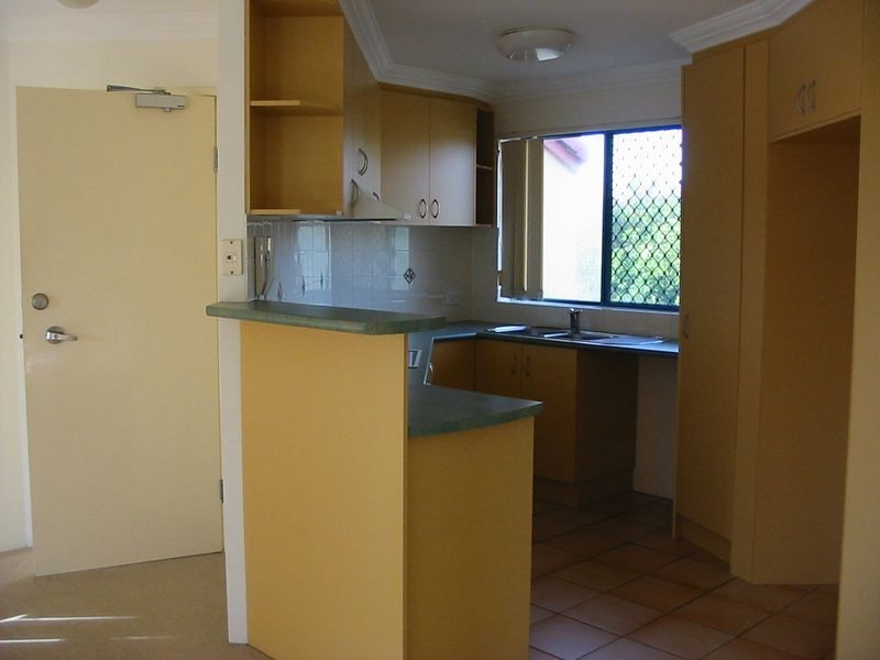 5/89 Frank Street, Labrador QLD 4215