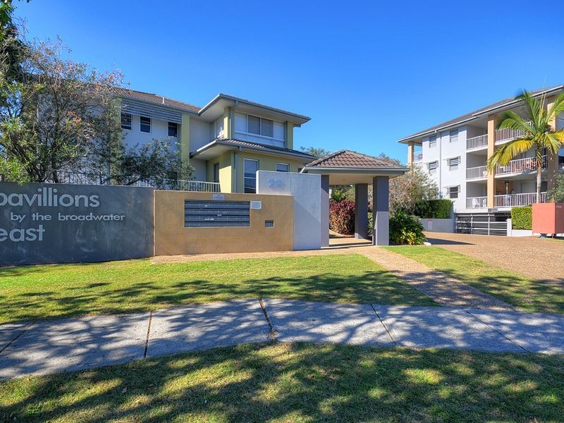 4/22 Oleander Avenue, Biggera Waters QLD 4216