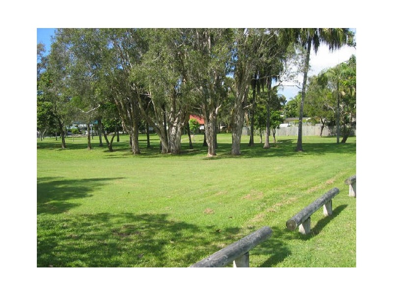 82 Turpin Road, Labrador QLD 4215