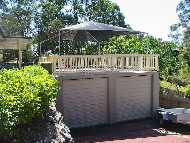 11 Leura Place, Helensvale QLD 4212