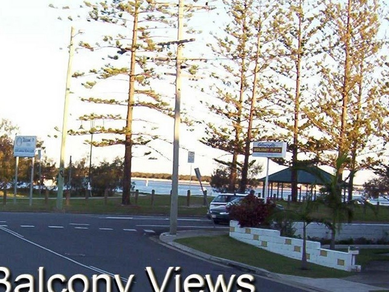 120/392 Marine Parade, Labrador QLD 4215
