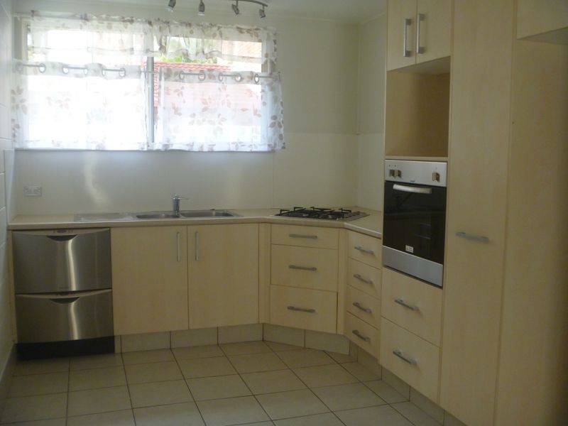 3/150 Frank Street, Labrador QLD 4215