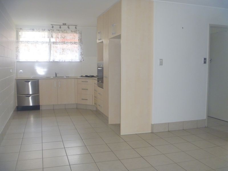 3/150 Frank Street, Labrador QLD 4215