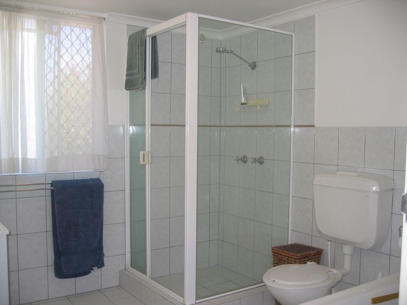 1/3 Vernia Place, Biggera Waters QLD 4216