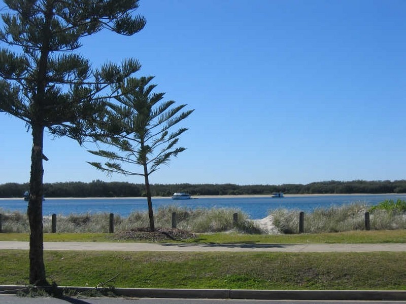 20/452 Marine Parade, Biggera Waters QLD 4216