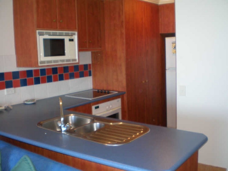 602/182 Marine Parade, Labrador QLD 4215