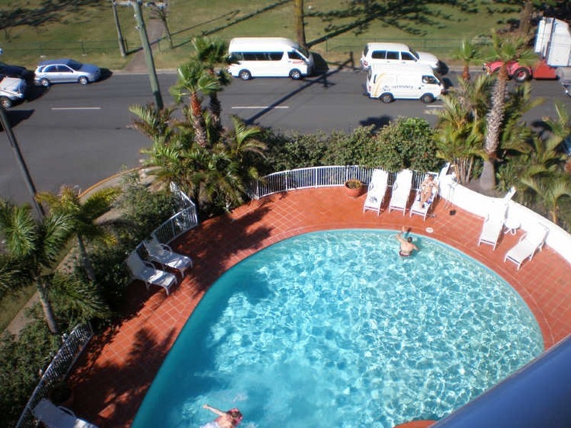 602/182 Marine Parade, Labrador QLD 4215