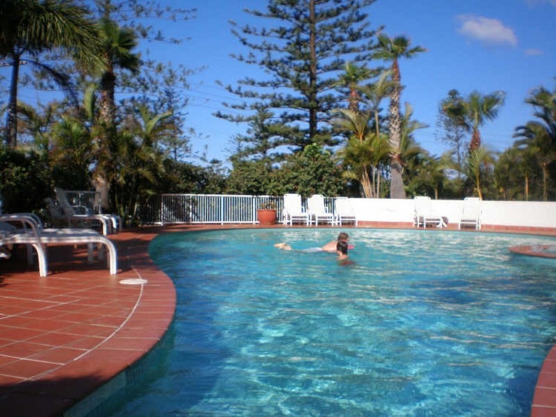 602/182 Marine Parade, Labrador QLD 4215