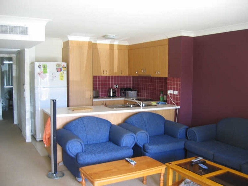 802/33 Clark Street, Biggera Waters QLD 4216