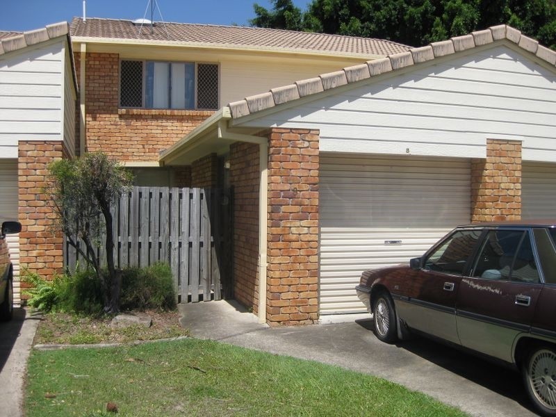 8/146 Central Street, Labrador QLD 4215
