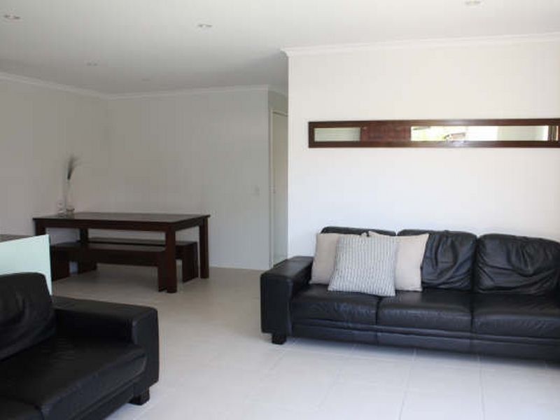 1/59 Botanical Drive, Labrador QLD 4215