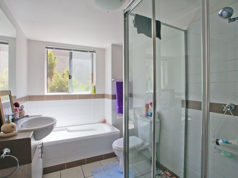 1/11 Clark Street, Biggera Waters QLD 4216