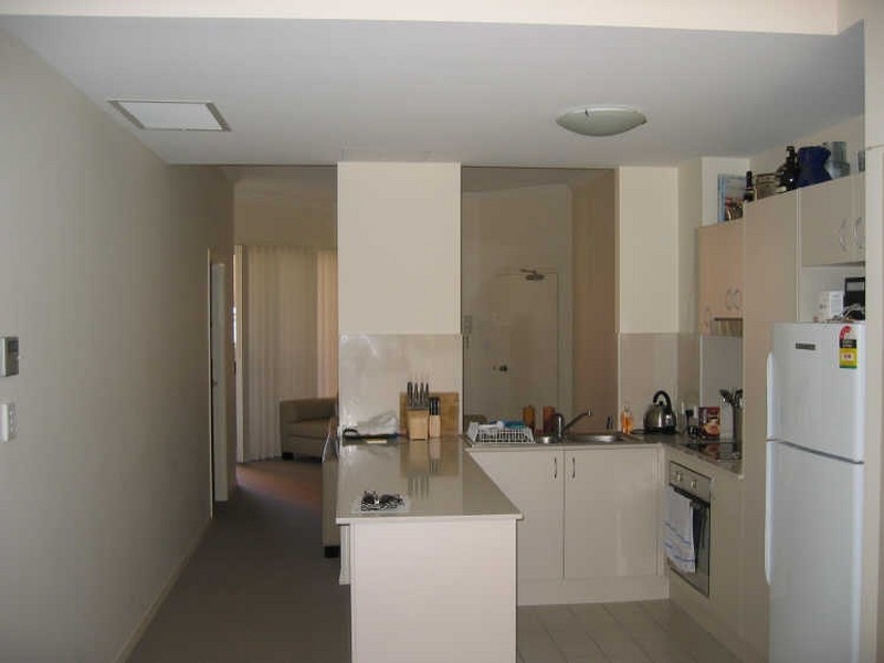 5/6-10 Rose Court, Southport QLD 4215