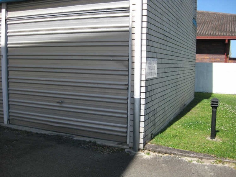 8/294 Marine Parade, Labrador QLD 4215