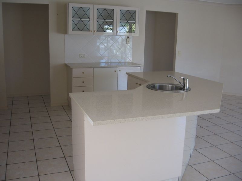 14 Pickworth Court, Parkwood QLD 4214
