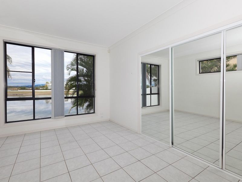 1 Serenity Boulevard, Helensvale QLD 4212