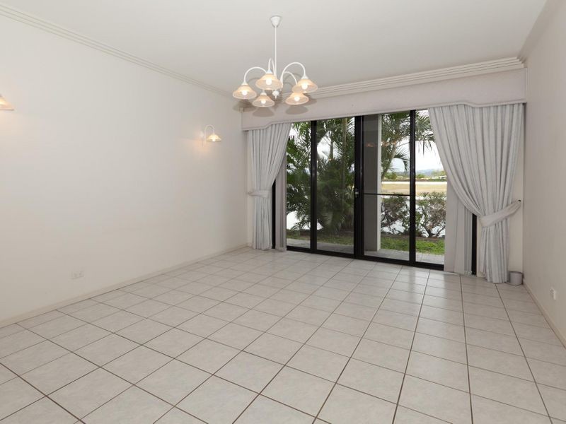 1 Serenity Boulevard, Helensvale QLD 4212