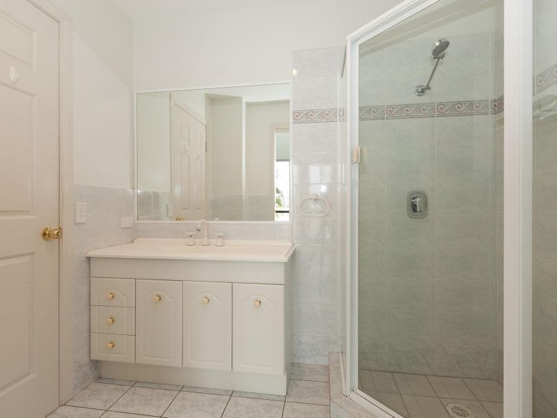 1 Serenity Boulevard, Helensvale QLD 4212