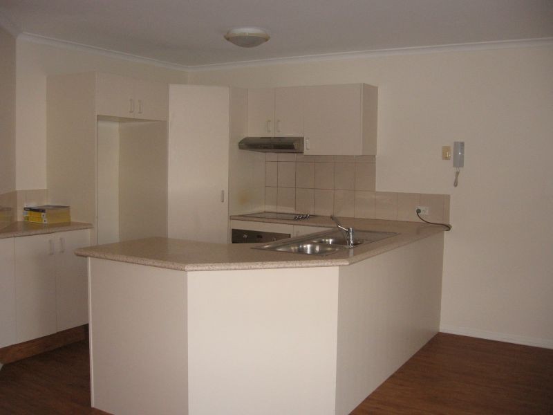 9/36 Broad Street, Labrador QLD 4215