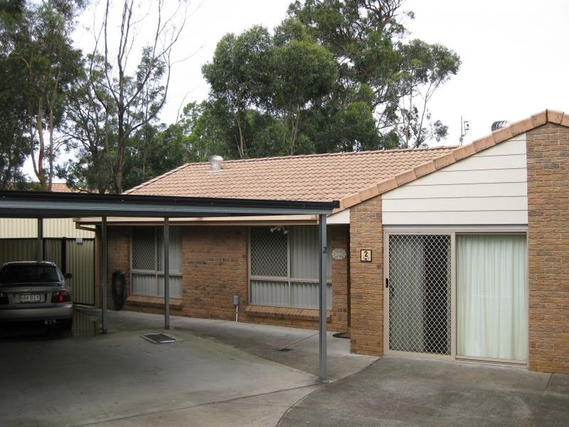 2/15 Robin Joy Close, Labrador QLD 4215