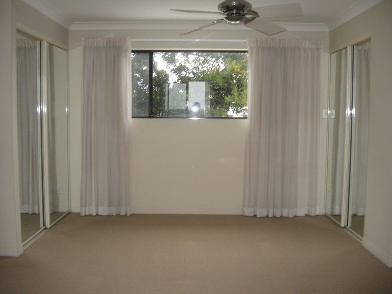 Labrador QLD 4215