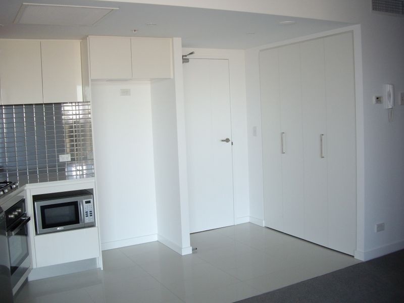 1605/56 Scarborough Street, Southport QLD 4215