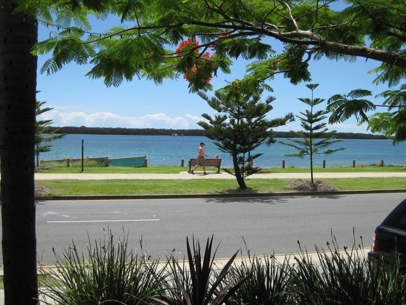 11/418 Marine Parade, Biggera Waters QLD 4216