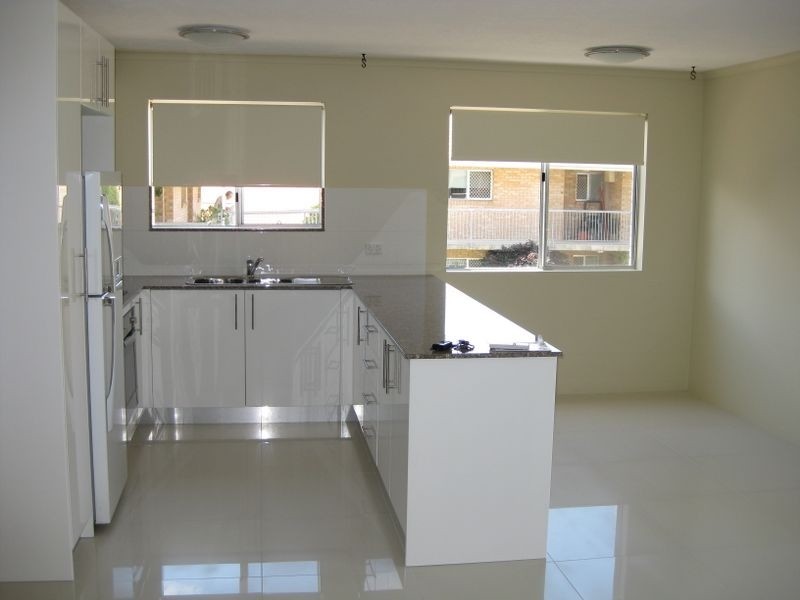 4/9 Loder Street, Biggera Waters QLD 4216