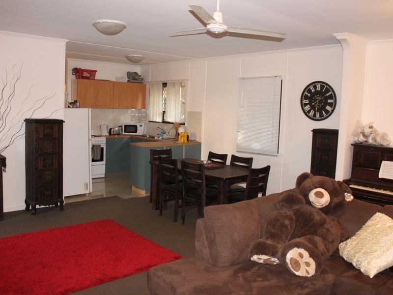 36 Loder Street, Biggera Waters QLD 4216