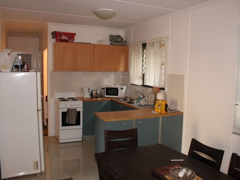 36 Loder Street, Biggera Waters QLD 4216