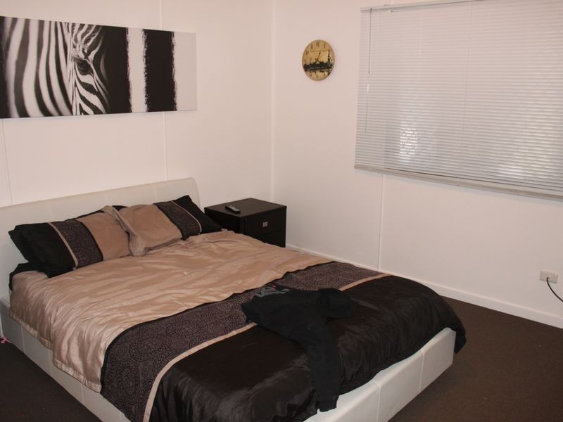 36 Loder Street, Biggera Waters QLD 4216