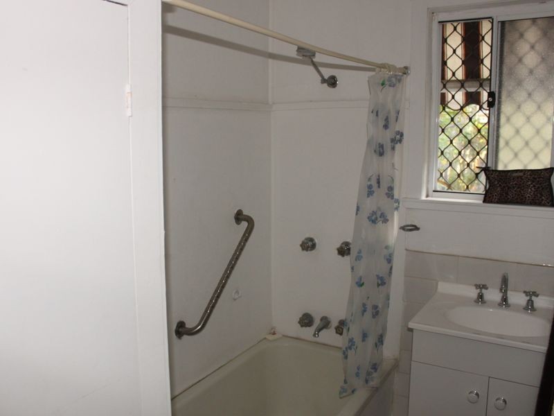 36 Loder Street, Biggera Waters QLD 4216