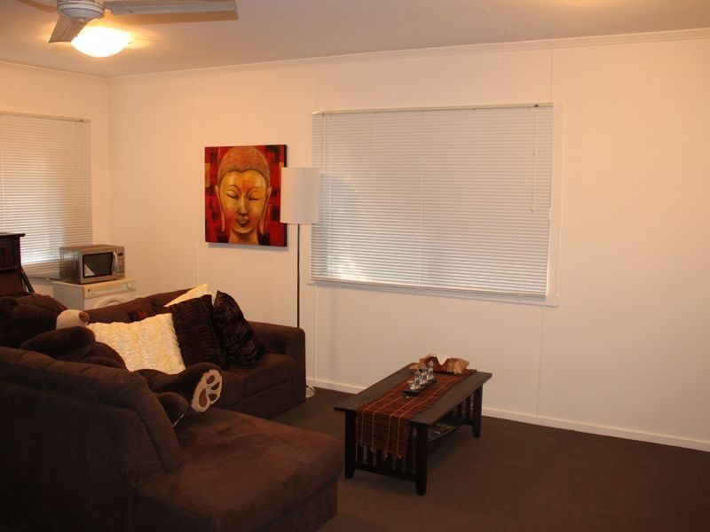 36 Loder Street, Biggera Waters QLD 4216