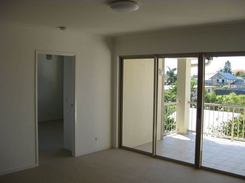 14/13D Wyndham Avenue, Southport QLD 4215