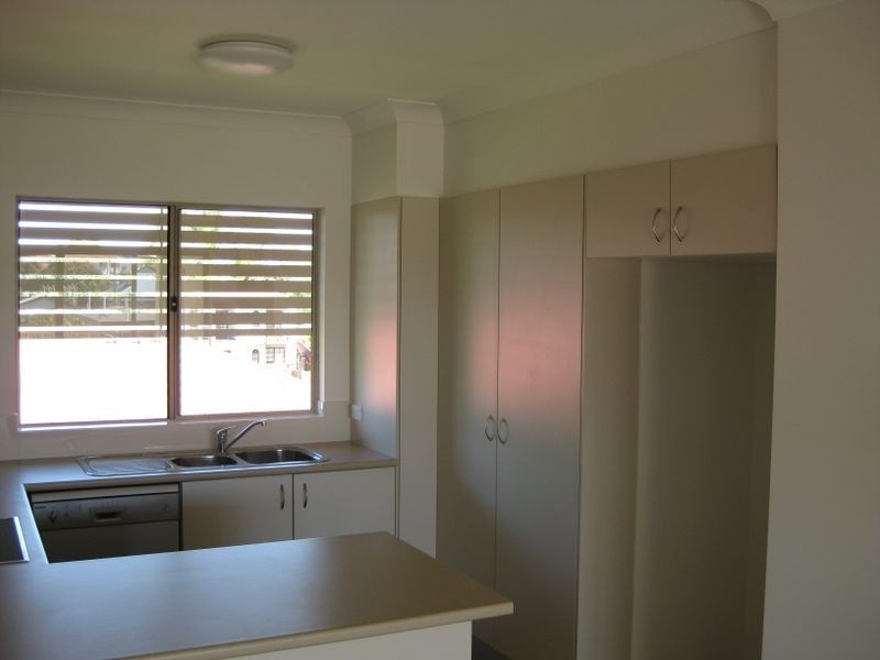 14/13D Wyndham Avenue, Southport QLD 4215