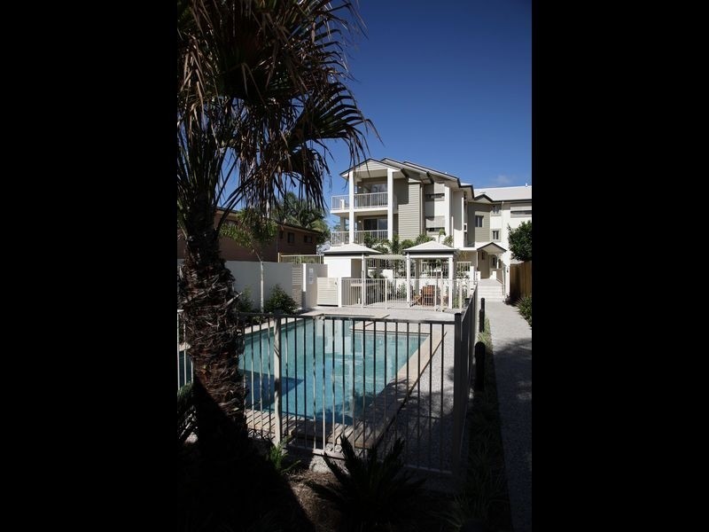 14/13D Wyndham Avenue, Southport QLD 4215