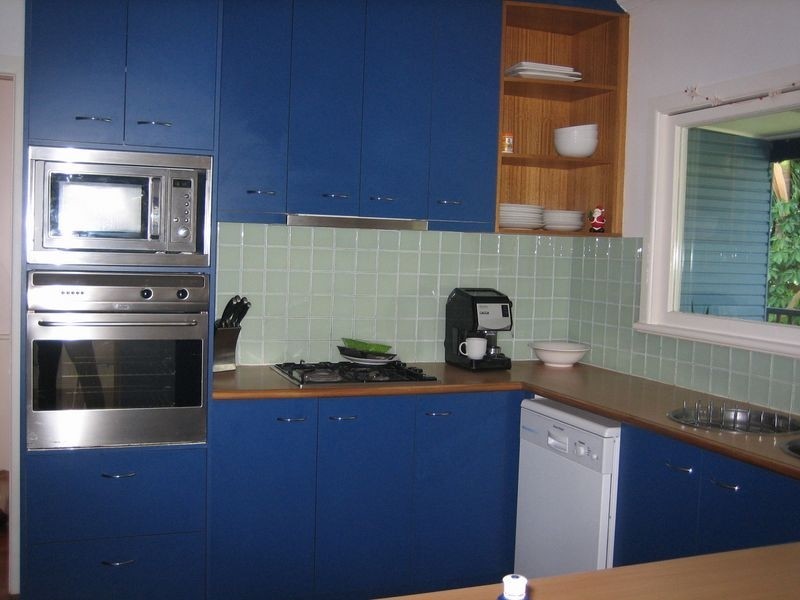 6 West King Lane, Southport QLD 4215