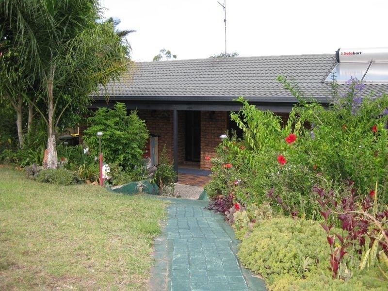 16 Bairnsdale Court, Helensvale QLD 4212