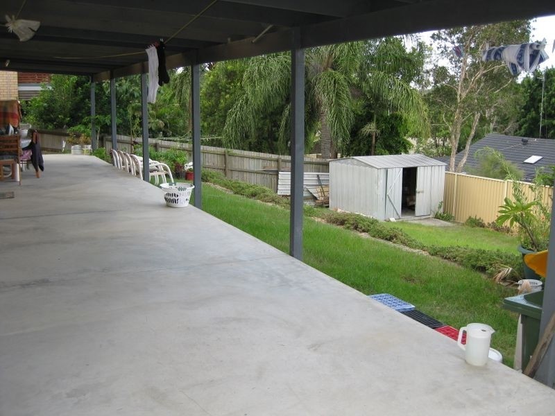 16 Bairnsdale Court, Helensvale QLD 4212