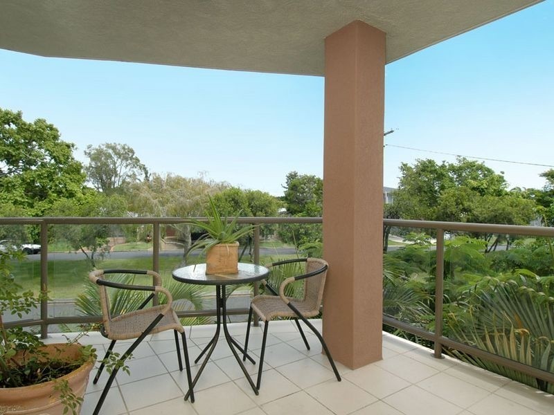 4/20 Oleander Avenue, Biggera Waters QLD 4216