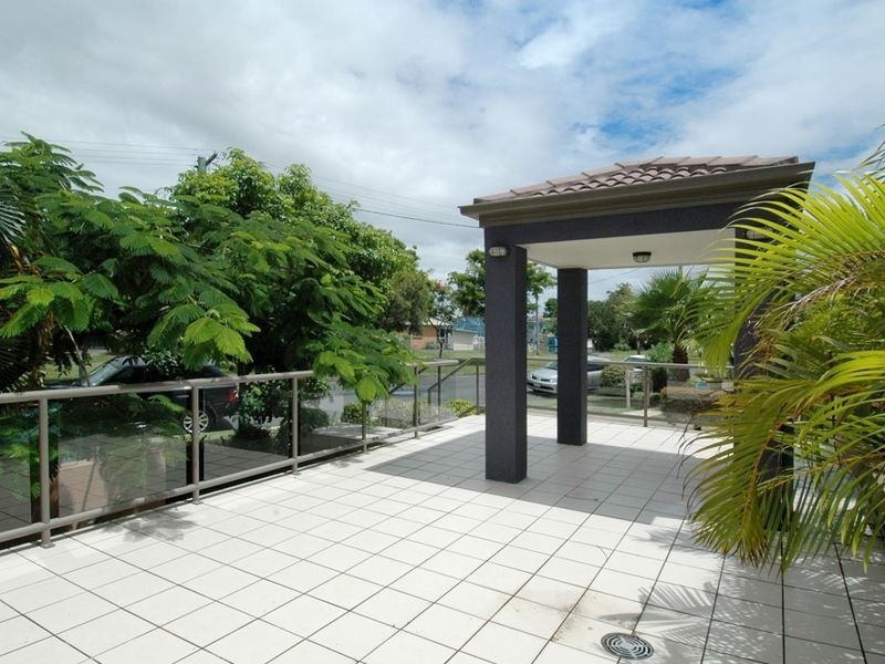 4/20 Oleander Avenue, Biggera Waters QLD 4216