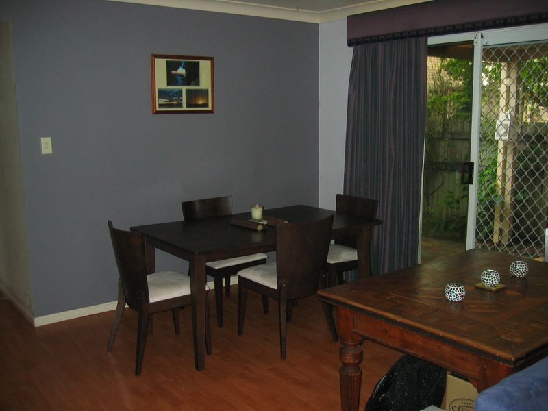 2/35 Kenny Drive, Labrador QLD 4215