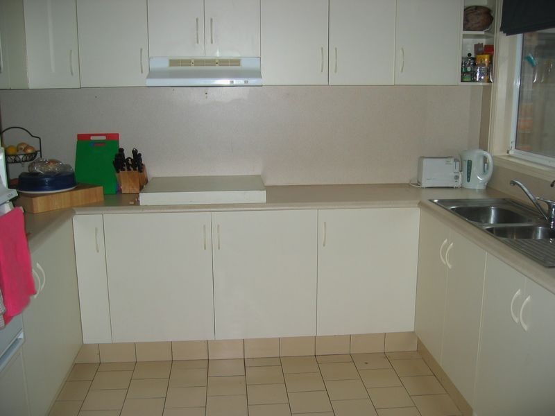 2/35 Kenny Drive, Labrador QLD 4215