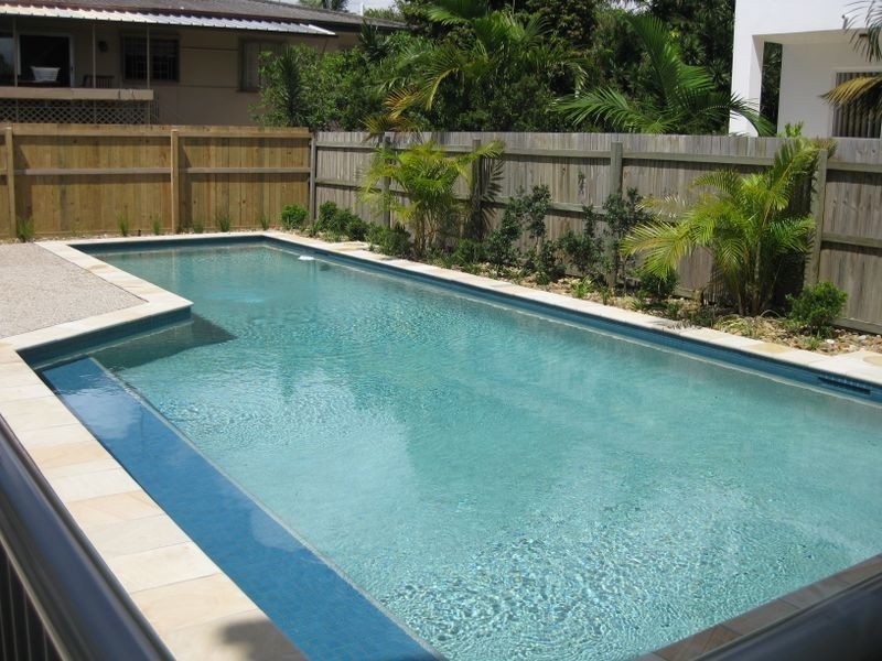 1-15/4 Proud Street, Labrador QLD 4215
