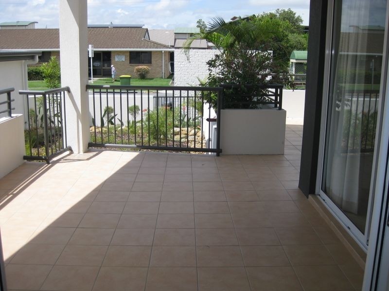 1-15/4 Proud Street, Labrador QLD 4215