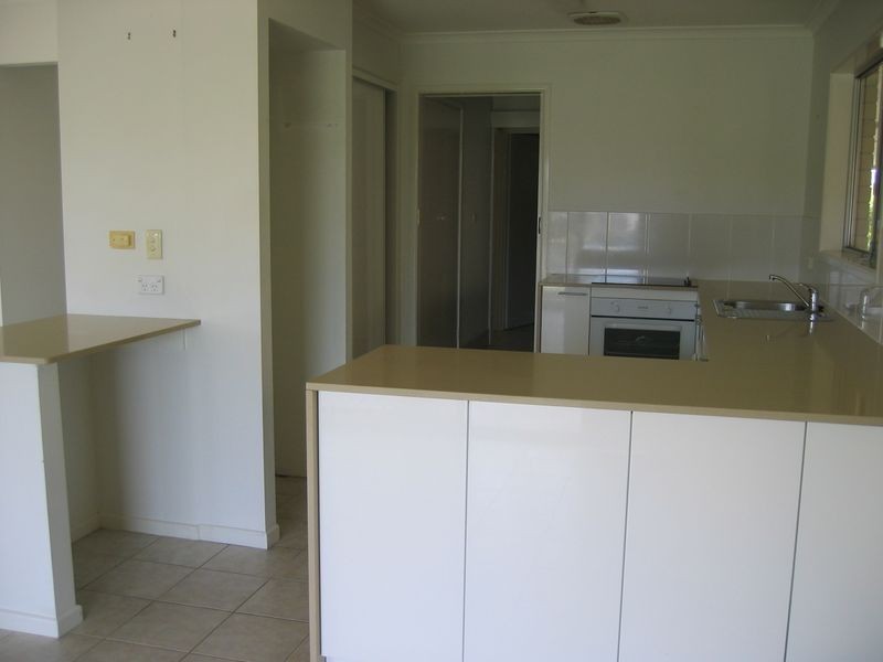 15 Vaggelas Crescent, Biggera Waters QLD 4216
