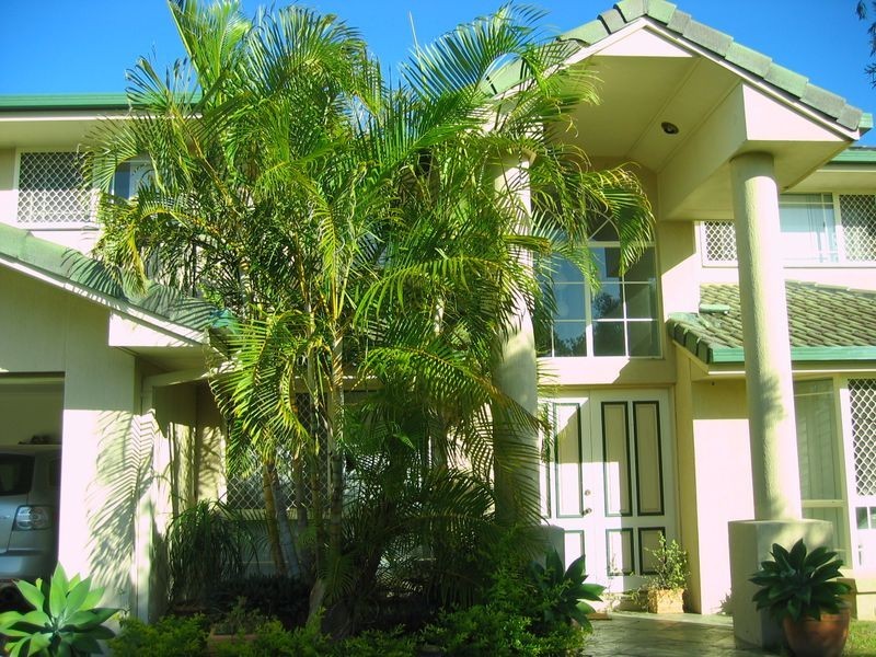 Hope Island QLD 4212