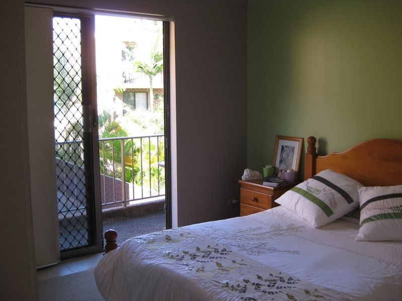 25/490 Marine Parade, Biggera Waters QLD 4216
